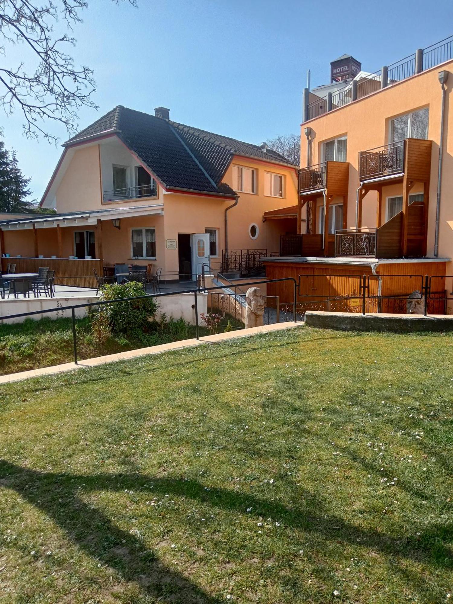 Seehotel Bad Kleinen Extérieur photo