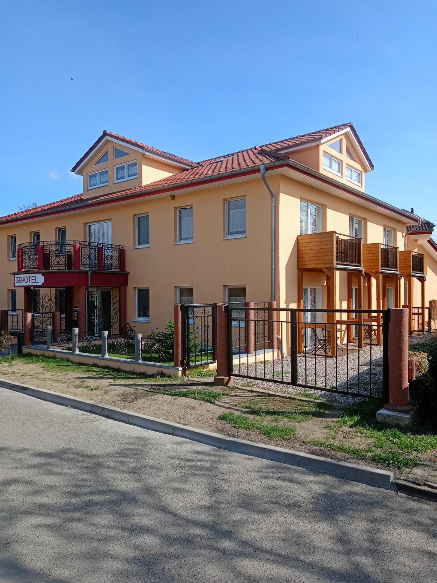 Seehotel Bad Kleinen Extérieur photo
